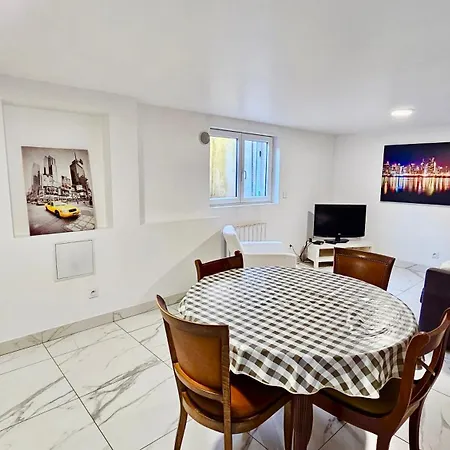 Attica - 15min Paris Rer E, Cosy Apartamento *