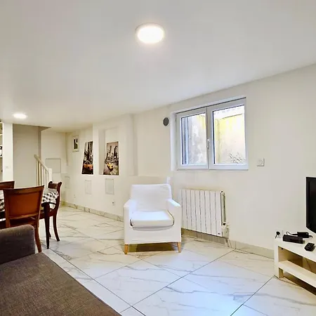 Apartamento Attica - 15min Paris Rer E, Cosy Noisy-le-Sec